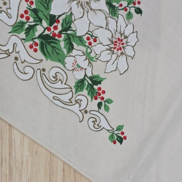 2 - Fabric Table Napkins Christmas Holly Berries Leaves White Poinsettia Flowers - Picture 12 of 15